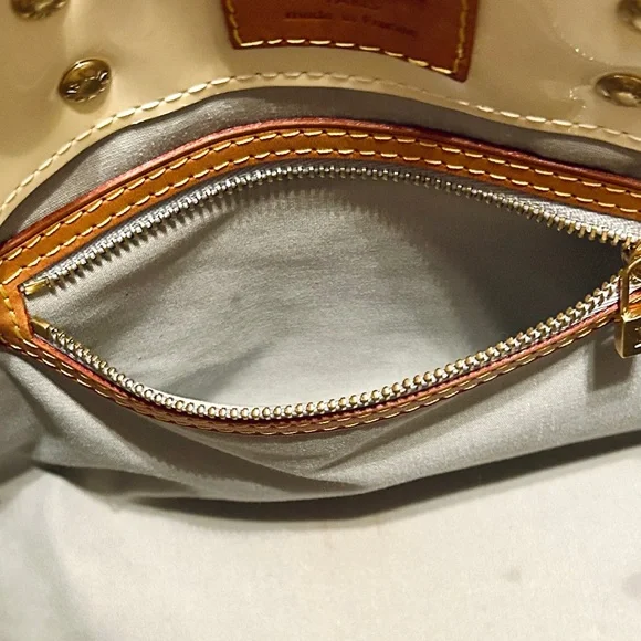 Louis Vuitton Vernis Reade PM Yellow Tote - EUC - Picture 15 of 15